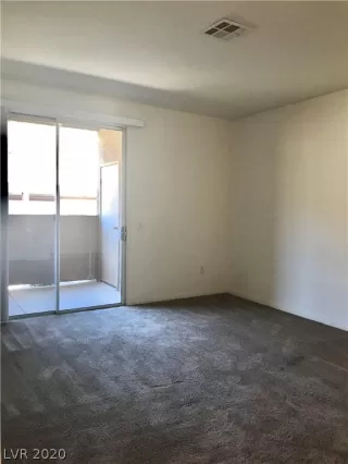 Photo #5: 2230123 Listing 