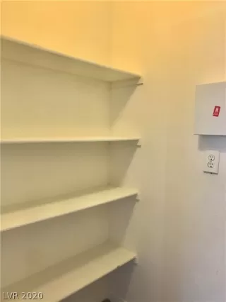 Photo #6: 2230123 Listing 