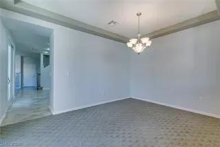 Photo #4: 2230150 Listing