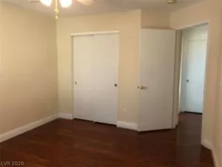 Photo #6: 2230164 Listing