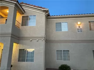 Photo #4: 2230170 Listing