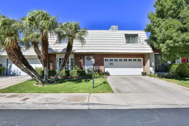 MLS: 2230184 Condo For Sale