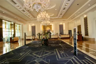 Photo #1: 2230299 Listing