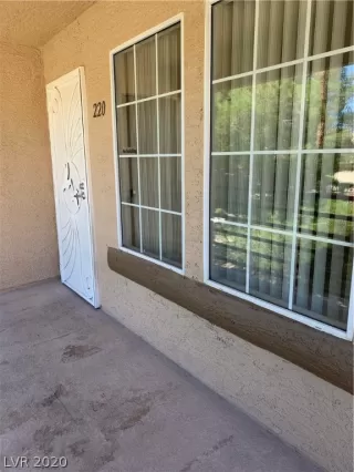 Photo #2: 2230310 Listing 