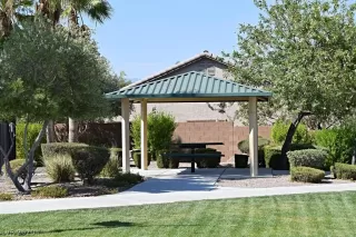 Photo #3: 2230339 Listing 