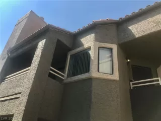 Photo #2: 2230357 Listing