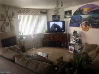 Photo #4: 2230360 Listing