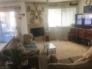 Photo #5: 2230360 Listing