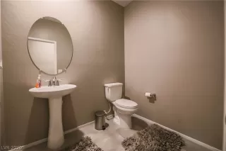Photo #3: 2230424 Listing