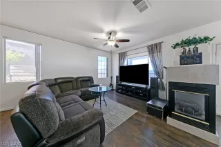 Photo #4: 2230444 Listing 