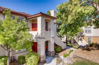 Photo #2: 2230462 Listing