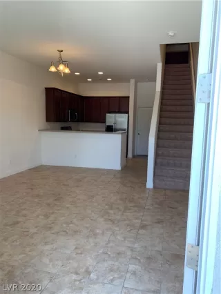 Photo #2: 2230497 Listing 