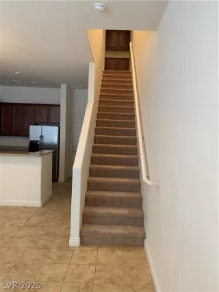 Photo #6: 2230497 Listing 