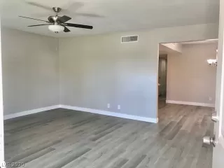 Photo #1: 2230514 Listing 