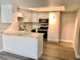 Photo #5: 2230514 Listing 