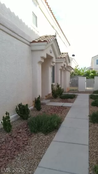 Photo #1: 2230600 Listing 