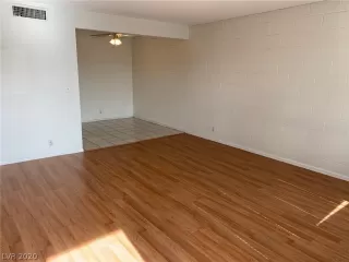 Photo #1: 2230616 Listing 