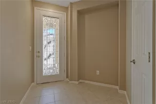 Photo #2: 2230669 Listing 