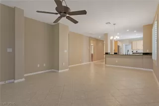 Photo #3: 2230669 Listing 