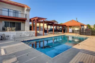 Photo #3: 2230774 Listing 