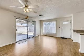 Photo #6: 2230803 Listing 