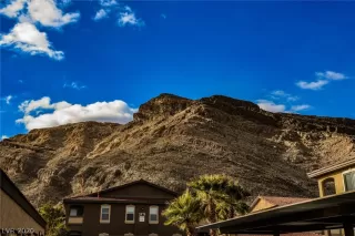 Photo #4: 2230817 Listing 