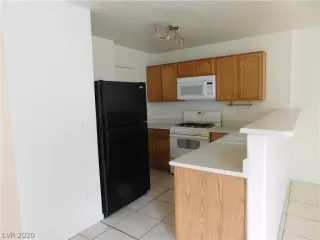 Photo #4: 2230913 Listing 