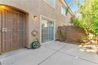 Photo #1: 2230974 Listing