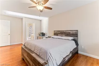 Photo #3: 2230974 Listing