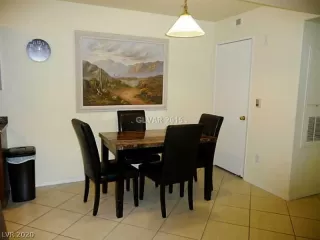 Photo #4: 2230990 Listing 