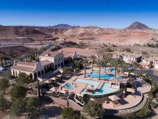 Photo #3: 2230995 Listing