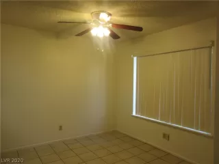 Photo #3: 2231041 Listing