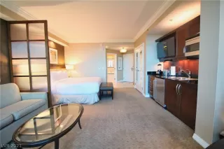 Photo #5: 2231097 Listing