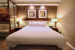 Photo #6: 2231097 Listing