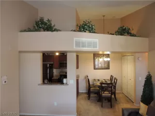 Photo #2: 2231184 Listing