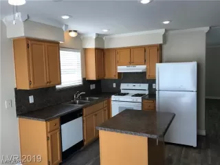 Photo #2: 2231318 Listing 