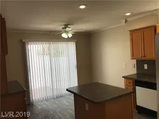 Photo #3: 2231318 Listing 