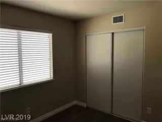 Photo #5: 2231318 Listing 