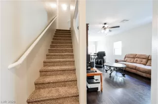 Photo #3: 2231335 Listing 