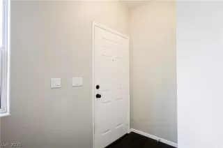 Photo #6: 2231335 Listing 