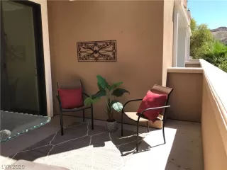 Photo #5: 2231346 Listing 