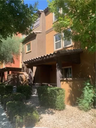 Photo #2: 2231460 Listing