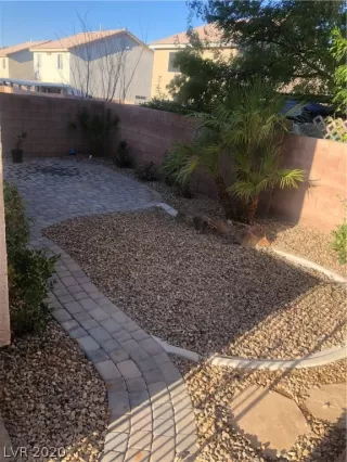 Photo #1: 2231465 Listing 