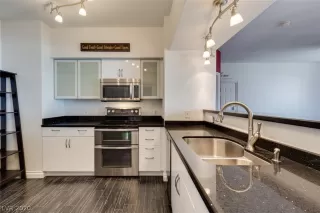 Photo #2: 2231510 Listing 