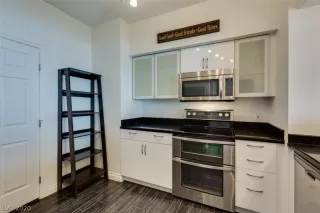 Photo #4: 2231510 Listing 