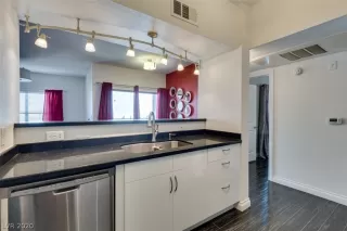 Photo #6: 2231510 Listing 