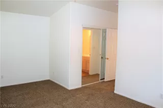 Photo #4: 2231515 Listing 