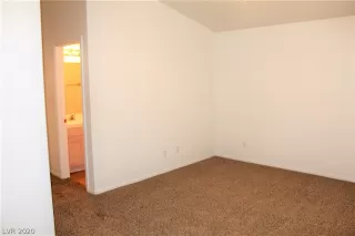 Photo #5: 2231515 Listing 