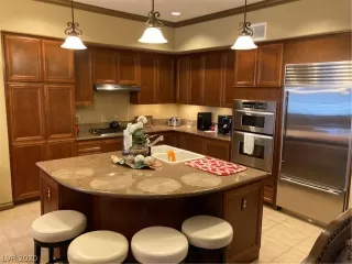 Photo #4: 2231544 Listing 