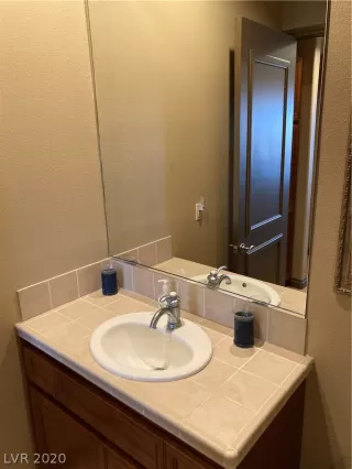 Photo #6: 2231544 Listing 